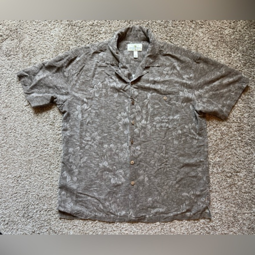 Island Shores Silk Hawaiian Style Shirt
